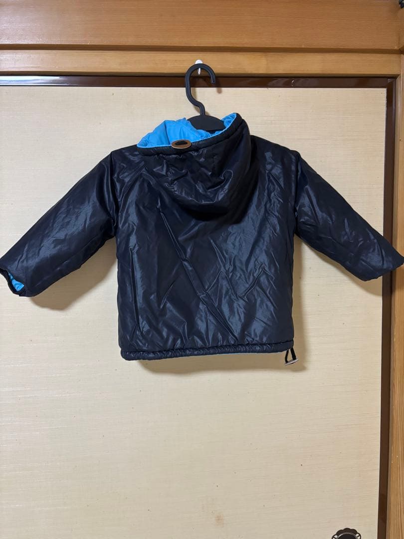 リバーシブルDOUBLE.B 水色 フード付きコートの写真4枚目