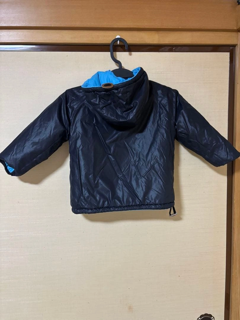 リバーシブルDOUBLE.B 水色 フード付きコートの写真4枚目