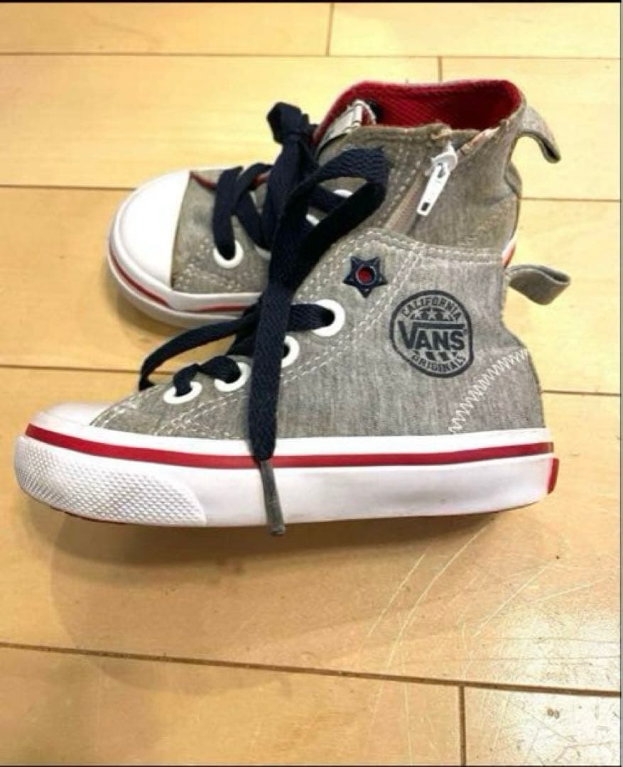 【定価3,500円相当】キッズシューズ15〜15.5cm☆2足セット☆超お買い得の写真4枚目