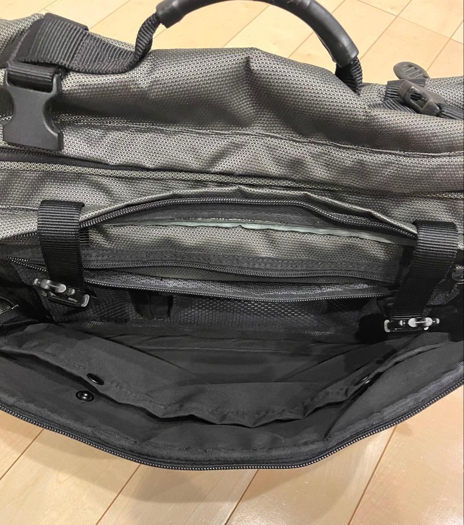 ♪☆TUMI ビジネスバッグ 3way バッグ☆♪カラーはカーキ系です☆の写真7枚目