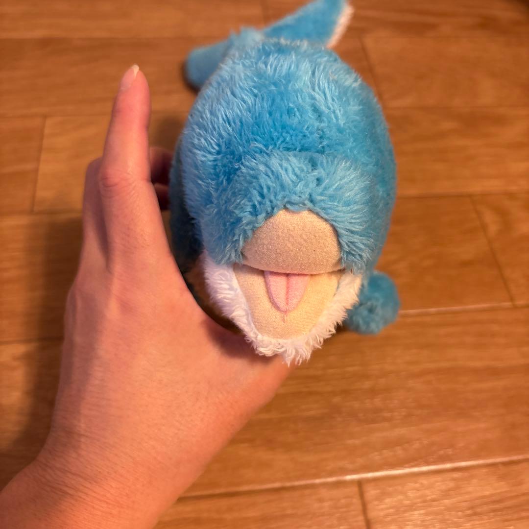 イルカ ぬいぐるみ 水色の写真2枚目