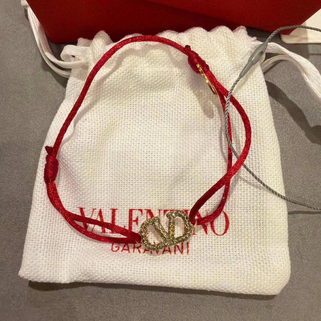 新品VALENTINO シグネチャーコットン×スワロスキークリスタルブレスレット