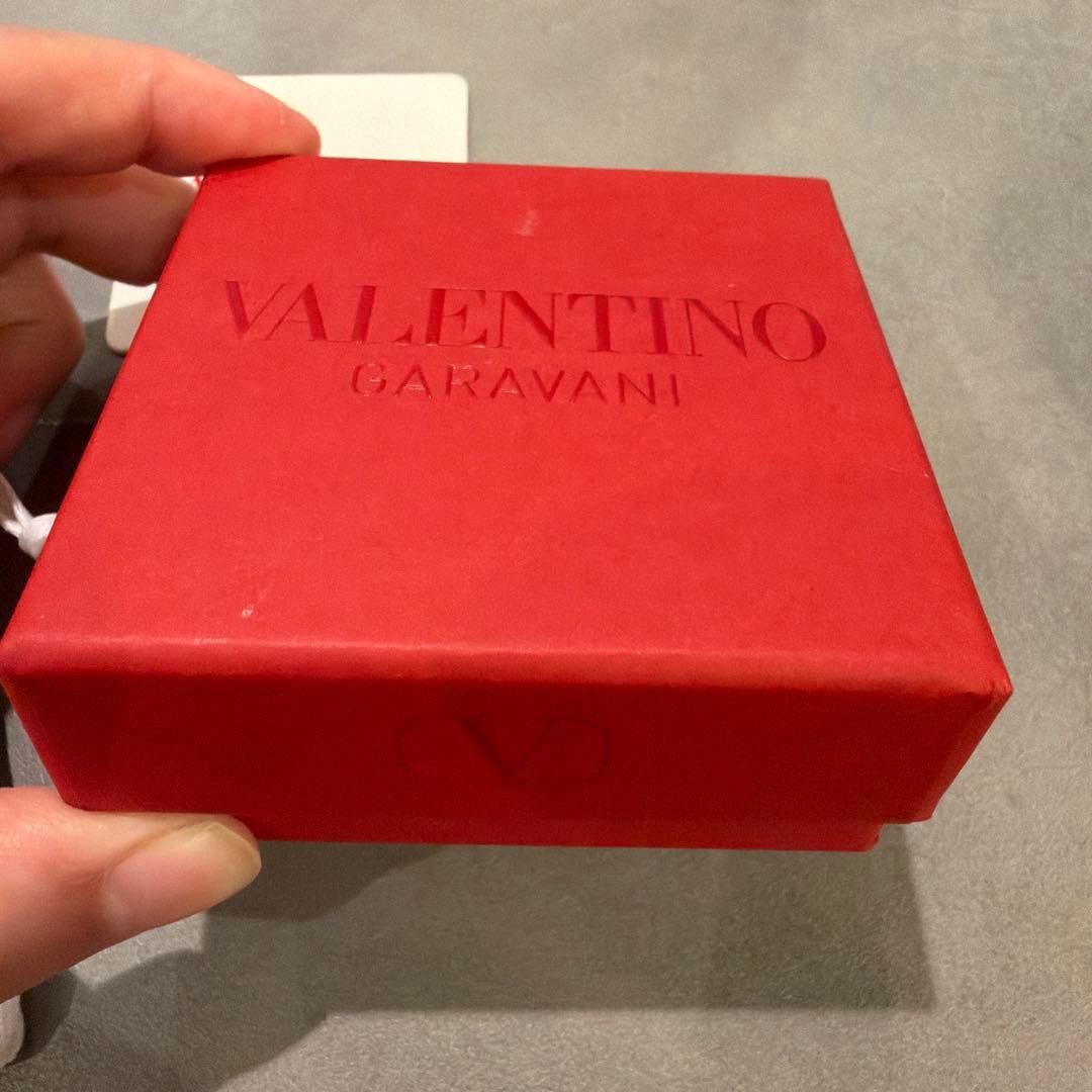 新品VALENTINO シグネチャーコットン×スワロスキークリスタルブレスレットの写真3枚目