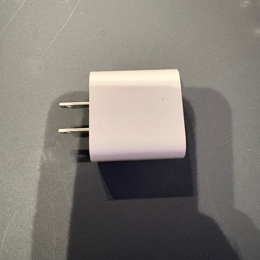 Apple ACアダプター