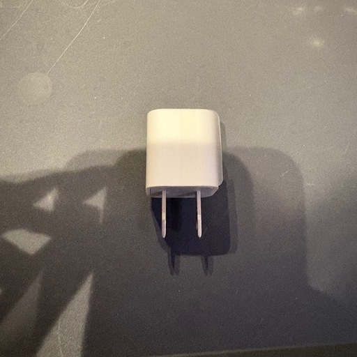 Apple ACの写真3枚目