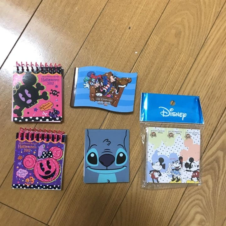 お値下げ ディズニー メモ帳 付箋 セット ミッキー ミニー ティッチ