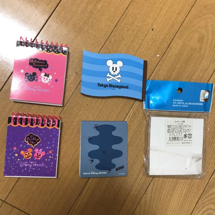 お値下げ　ディズニー　メモ帳　付箋　セット　ミッキー　ミニー　ティッチの写真2枚目