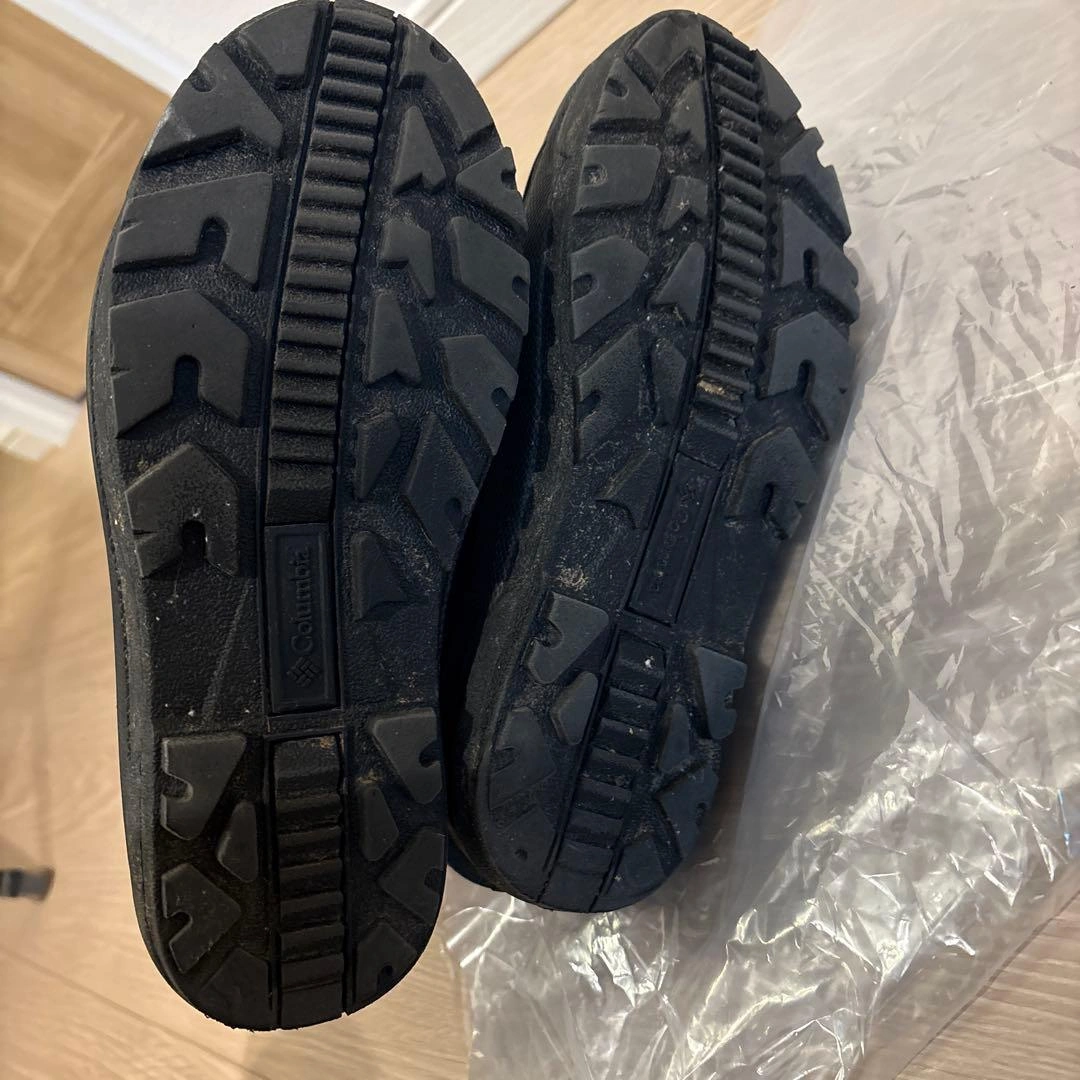 Columbia スノーブーツ 23センチ400gramsの写真3枚目