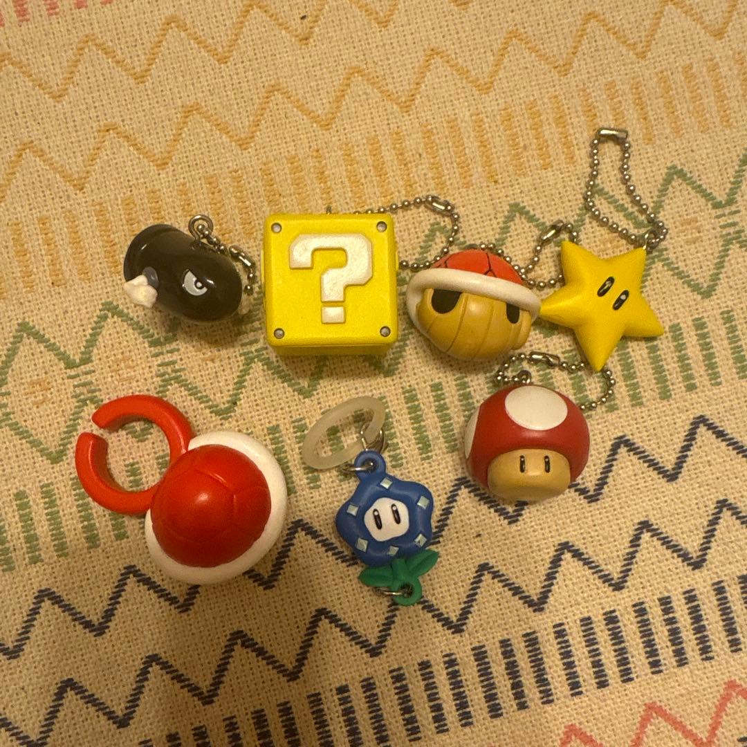 スーパーマリオ ミニチュア　キーホルダー 他　7点セット