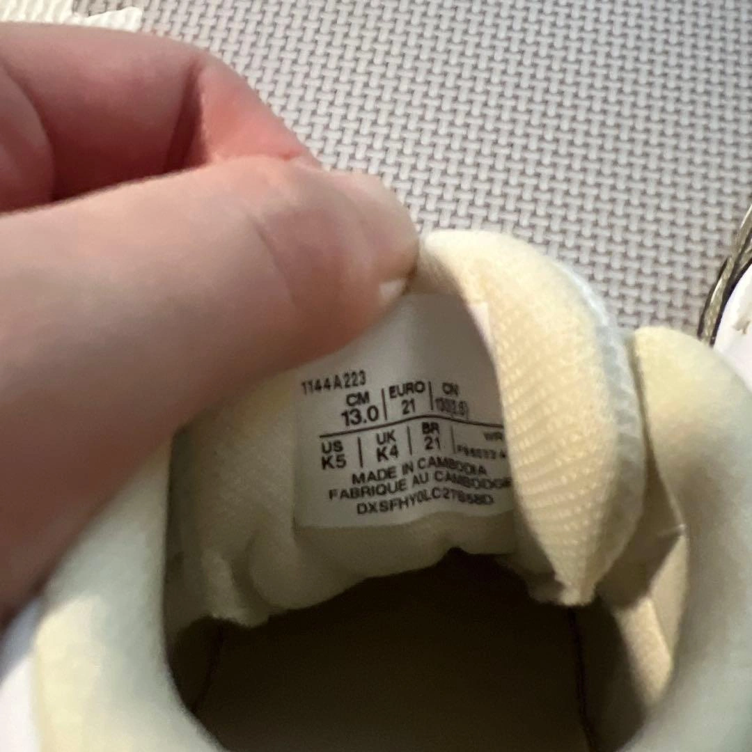 asics ベビーシューズ 13.0cm ホワイトの写真3枚目