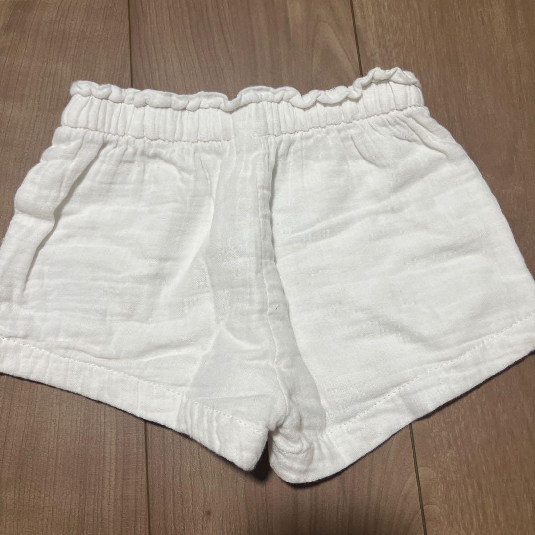 baby GAP ホワイト ショートパンツ 12-18monthsの写真2枚目