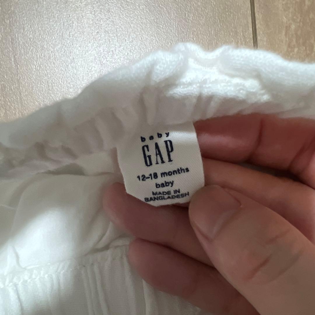 baby GAP ホワイト ショートパンツ 12-18monthsの写真3枚目