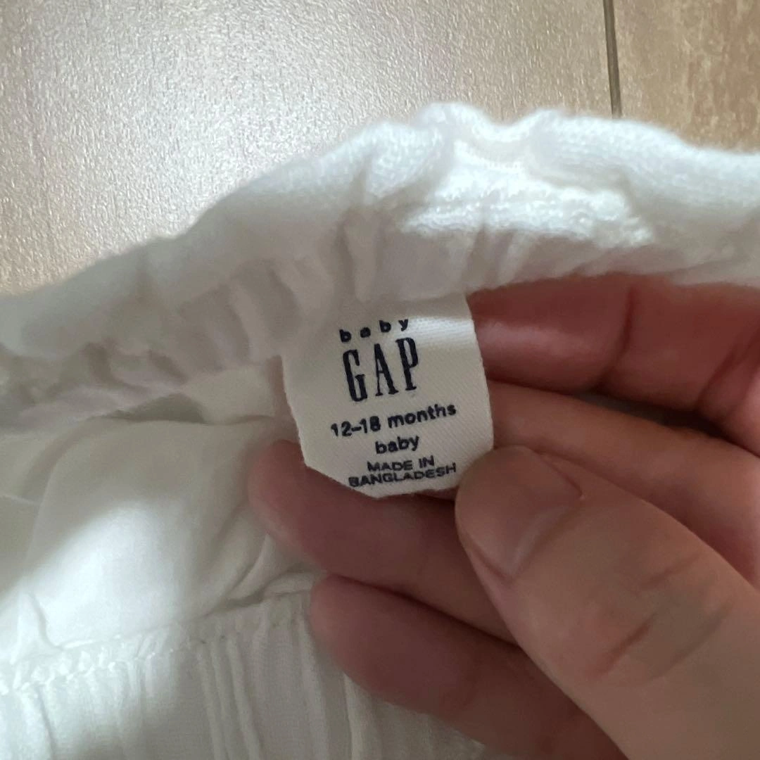 baby GAP ホワイト ショートパンツ 12-18monthsの写真3枚目