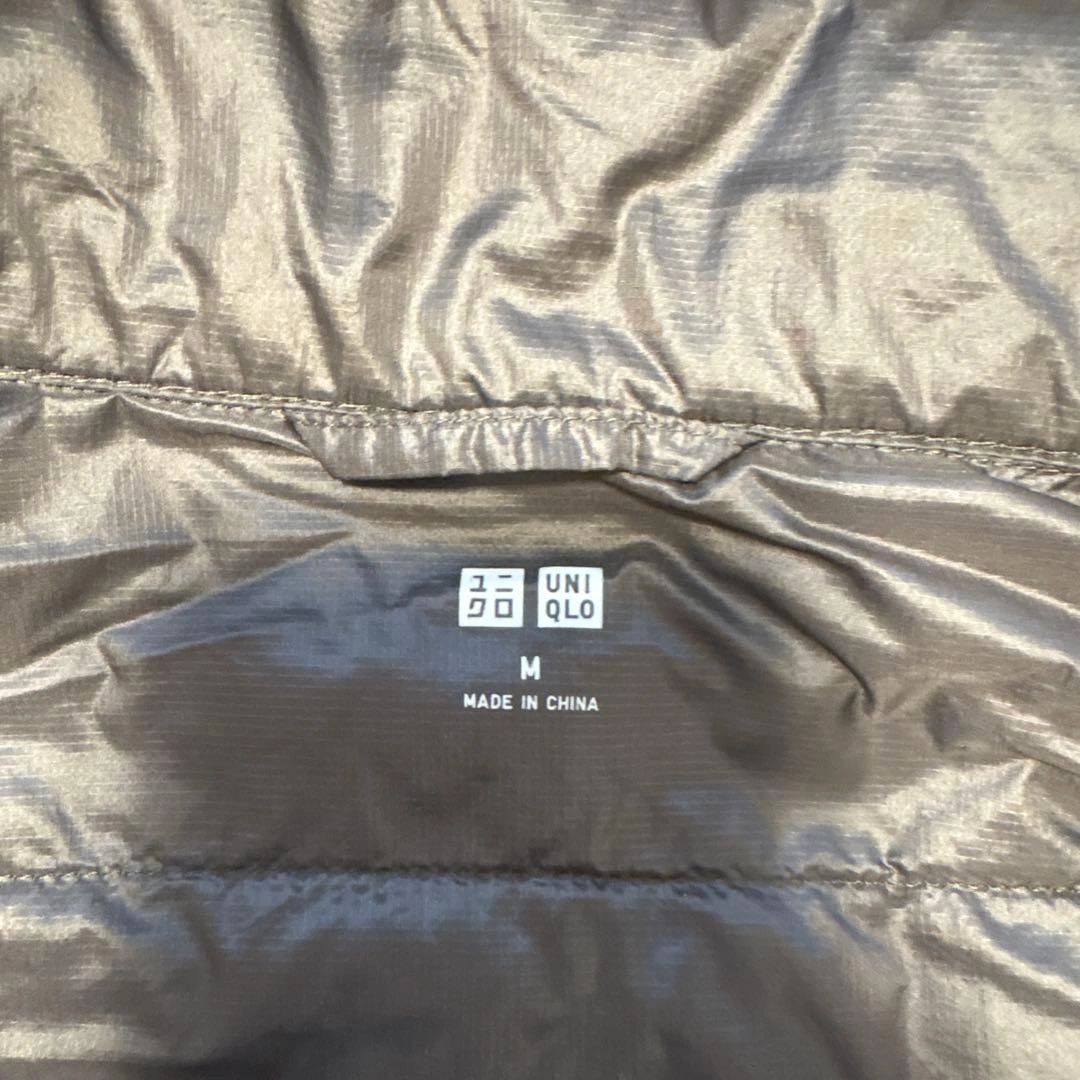 【UNIQLO】ウルトラライトダウンベスト Mの写真4枚目
