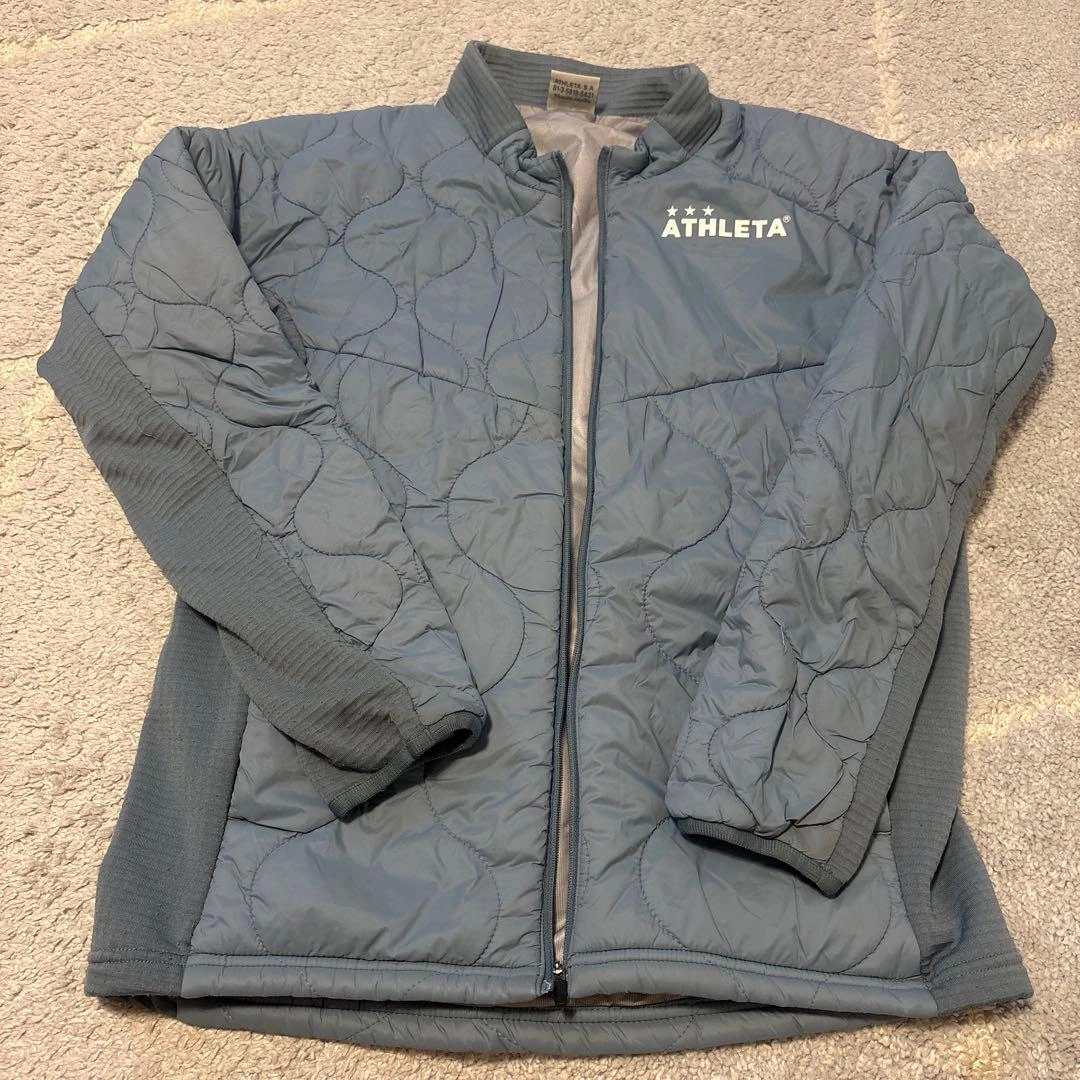 ATHLETA ピステ ウィンドブレーカー グレー 150cm