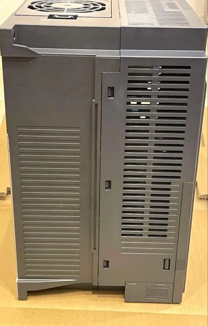 ☆三菱 産業用インバータ FR-E820-5.5K-1☆の写真4枚目