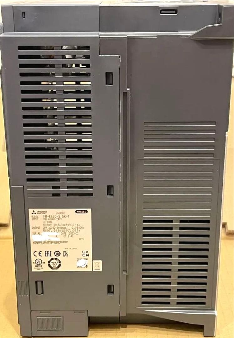 ☆三菱 産業用インバータ FR-E820-5.5K-1☆の写真8枚目