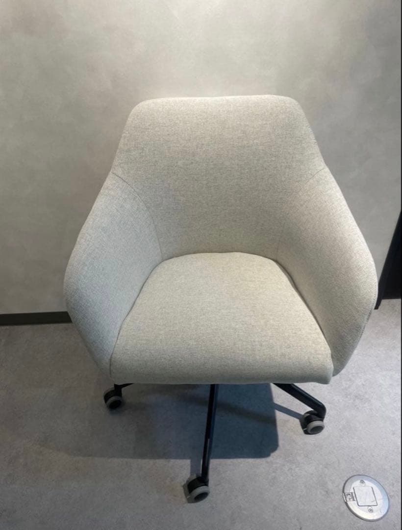 IKEA　イケア　デスクチェア　トッスベルグ　ロングフィエルの写真2枚目