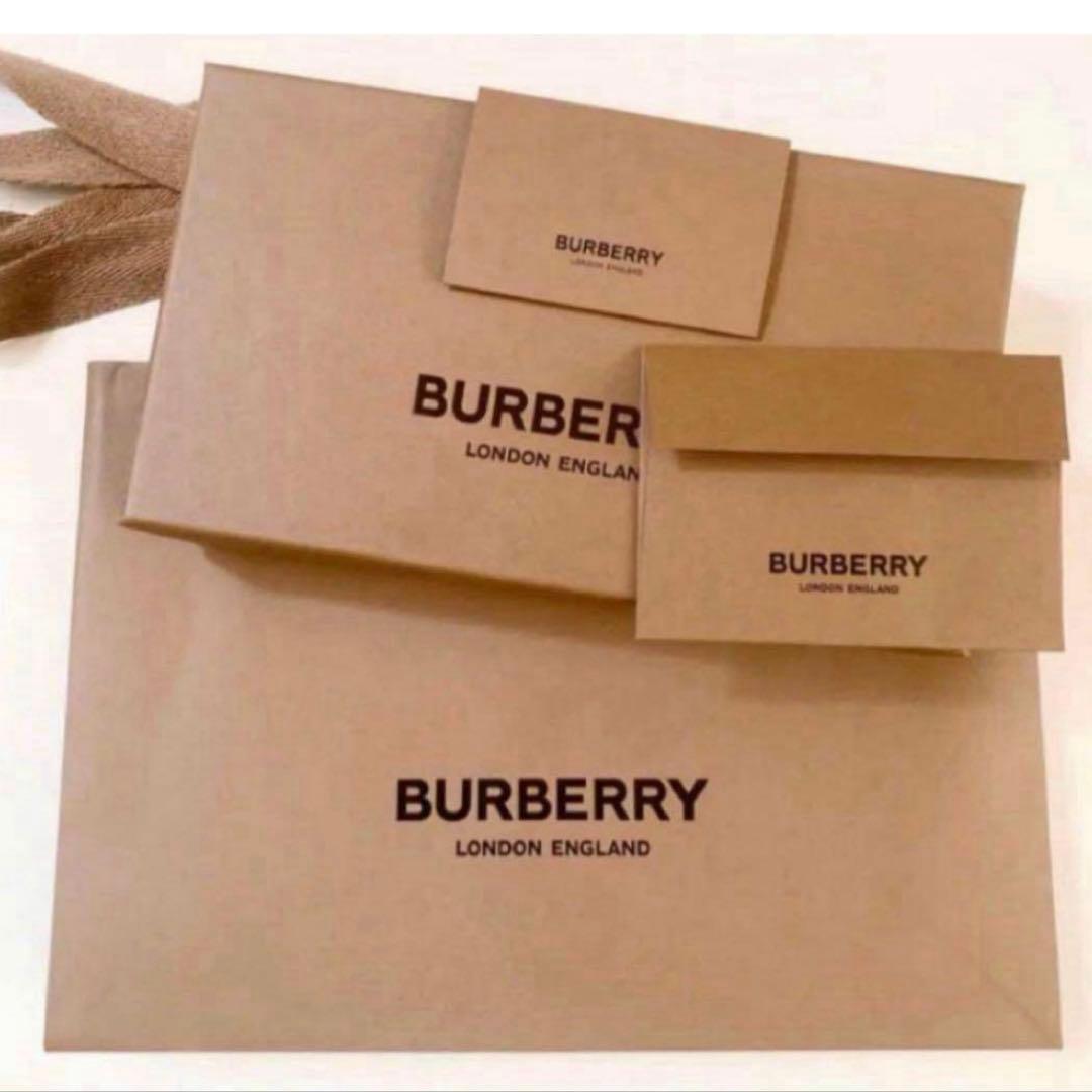 BURBERRY キルティング ラムスキン ローラ コンチネンタルウォレットの写真10枚目