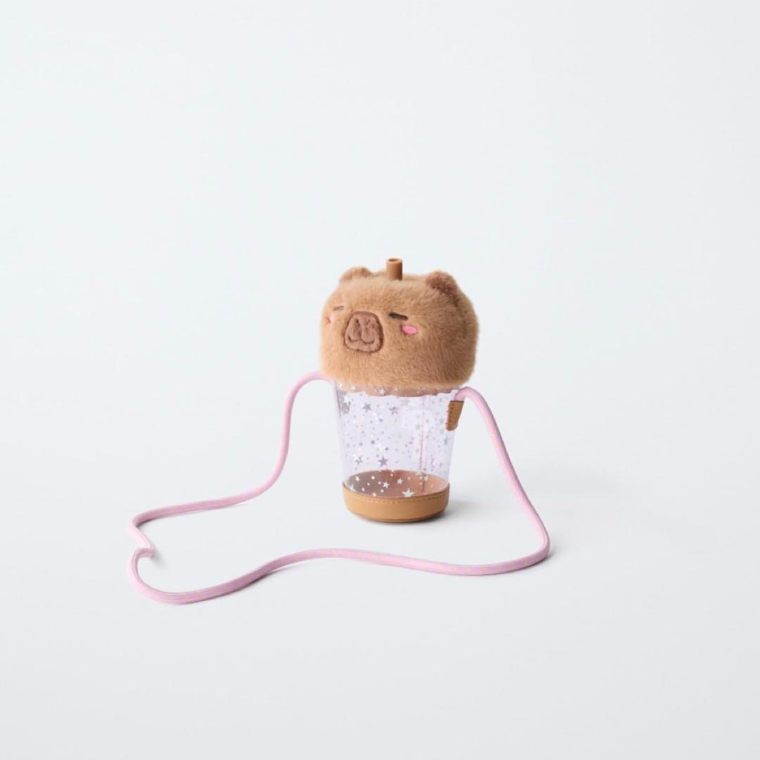 ZARA カピバラ ドリンク ポシェット CAPYFUNの写真3枚目
