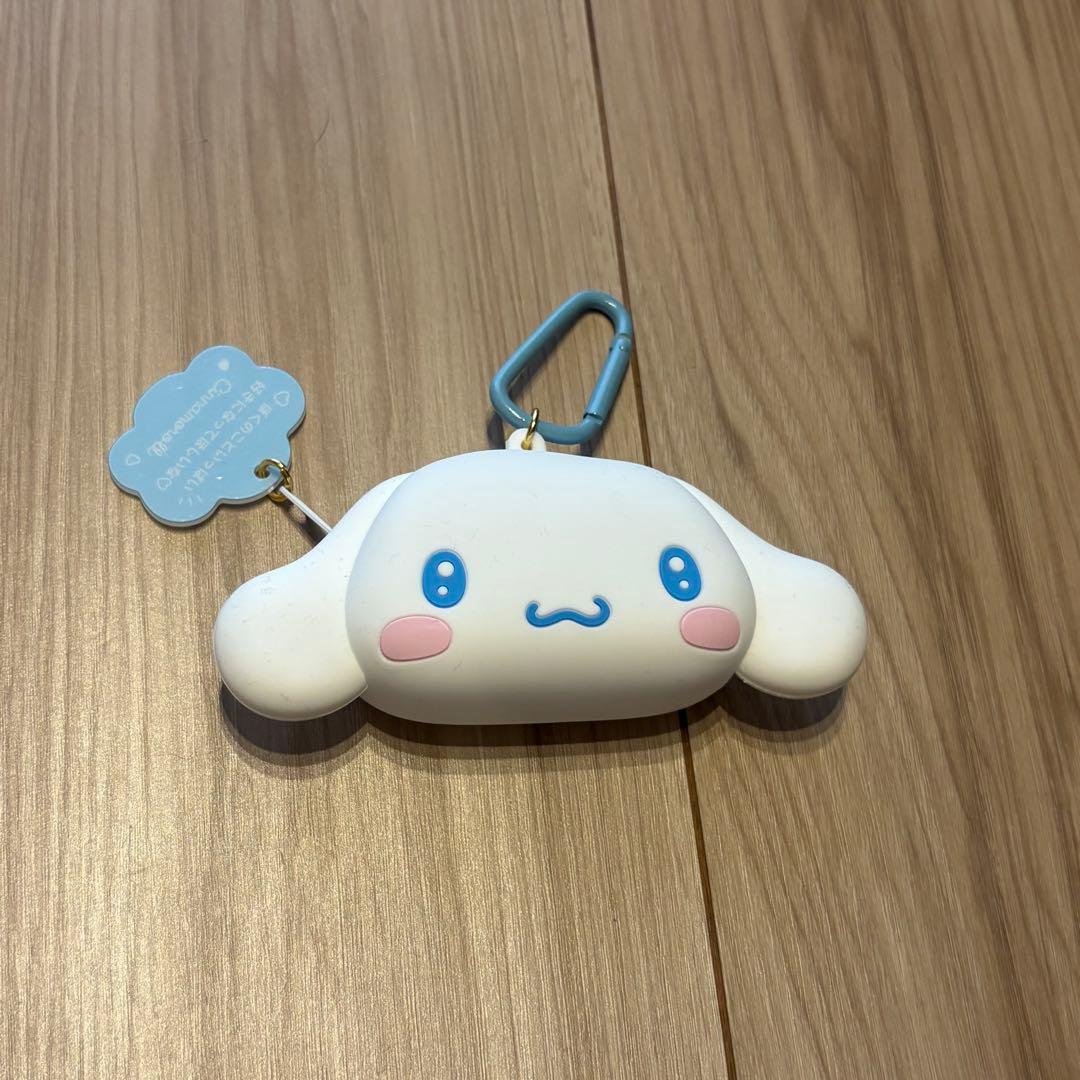 Sanrio シナモロール シリコンポーチ キーホルダーの写真2枚目