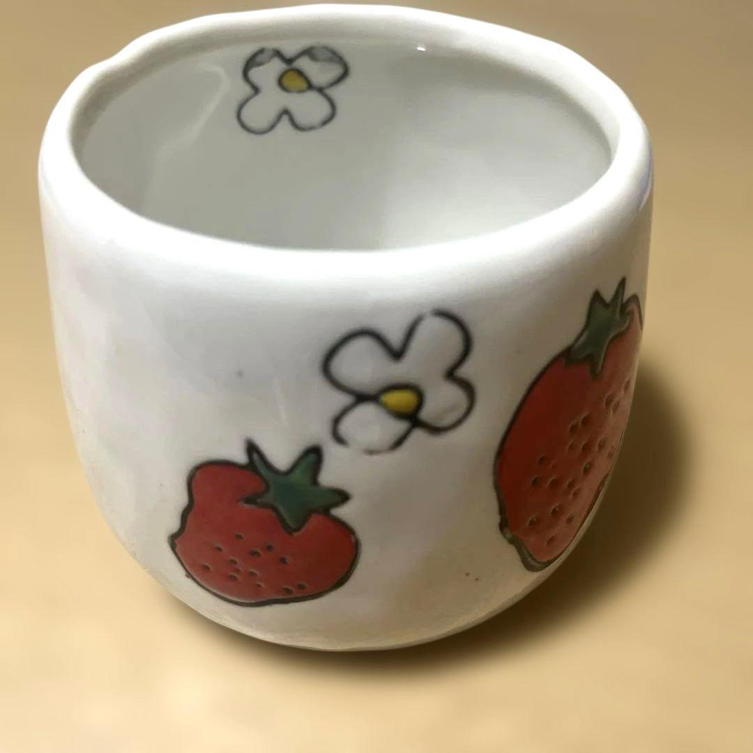 いちご柄 マグカップ 陶器 韓国の写真2枚目