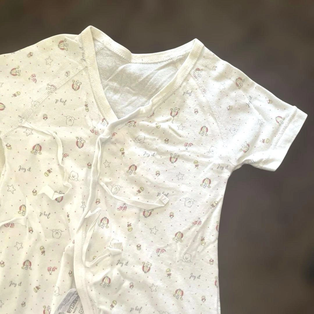 UNIQLO・TOPVALU ベビー肌着 白系3枚セット 50-60cmの写真4枚目