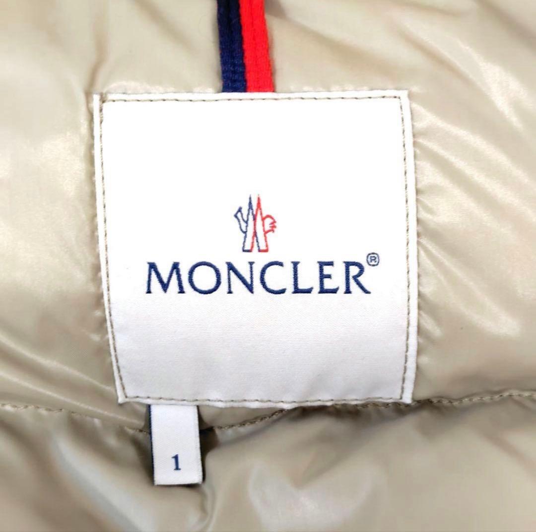 MONCLER ダウンジャケットの写真5枚目
