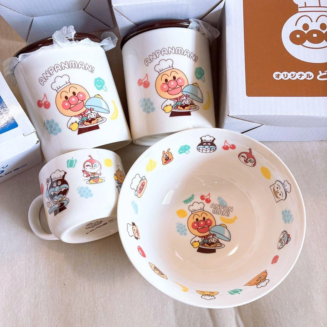 【新品・未使用】アンパンマンクラブ 食器セット