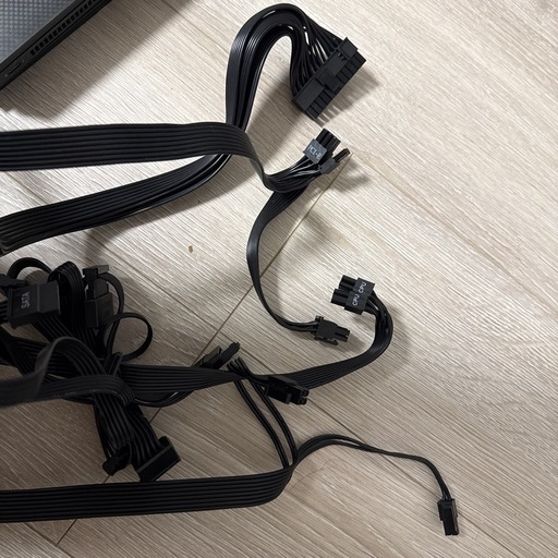 電源ユニット AG-850M V2の写真5枚目