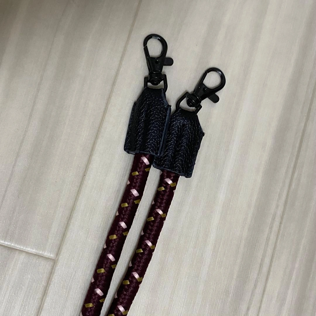 【美品】SOBIA アニマル刺繍コードショルダーバッグ トイプードルの写真4枚目