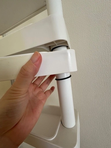 つっぱり式スリムラック収納の写真3枚目