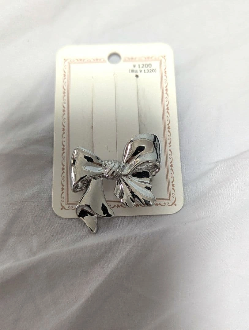 【アクセ4点セット】カチューシャ・リング・ブローチの写真6枚目