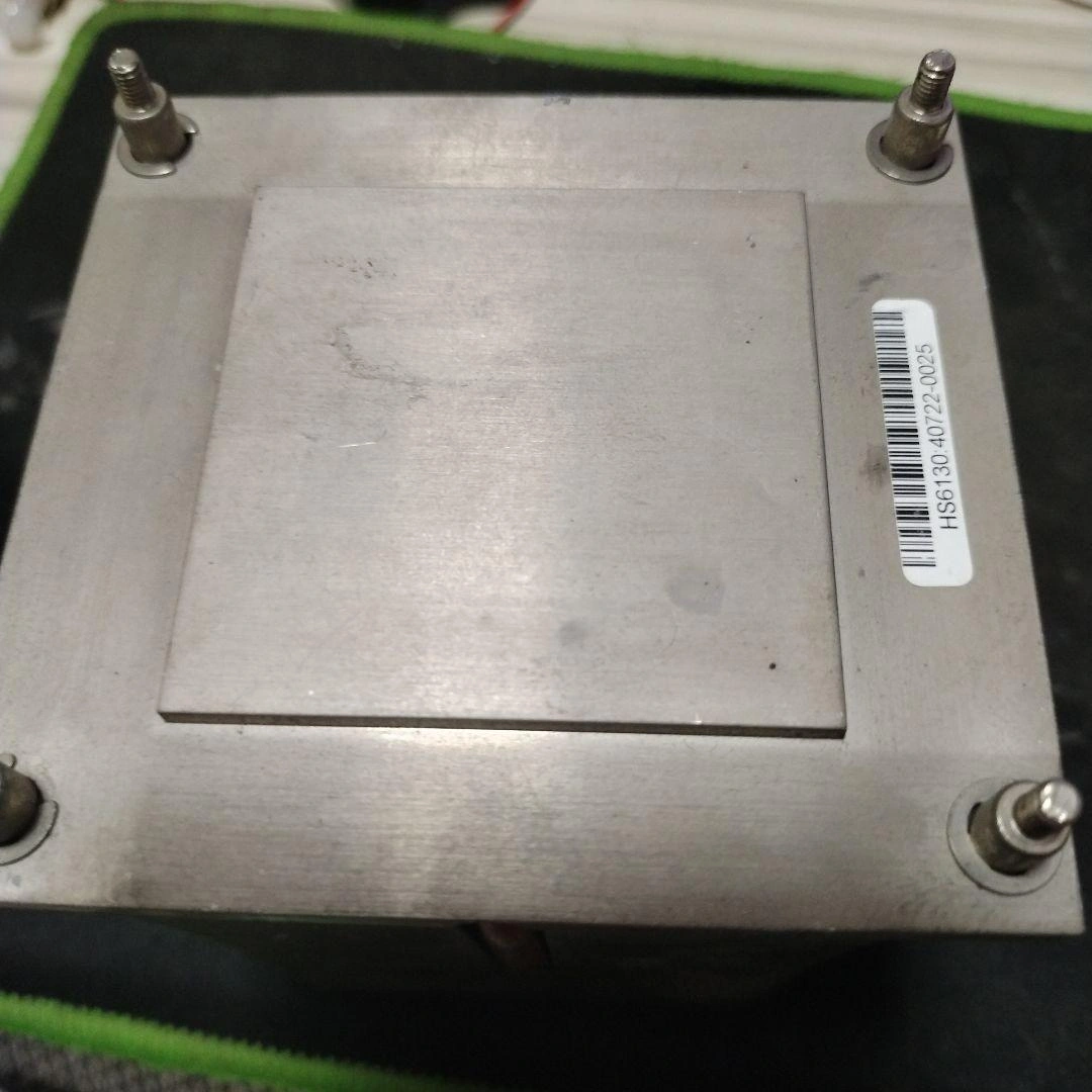 69Y5420 IBM System x3100 M4用のCPUヒートシンクの写真2枚目