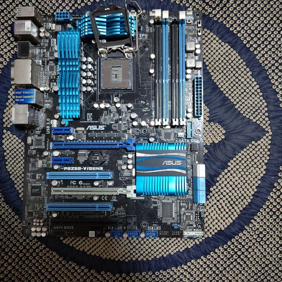 ASUS P8Z68-V/GEN3 マザーボード 本体