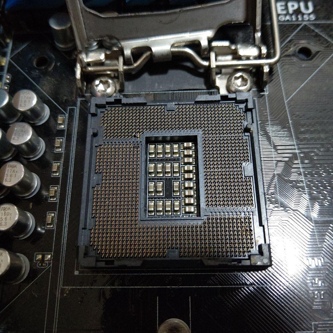 ASUS P8Z68-V/GEN3 マザーボード 本体の写真2枚目