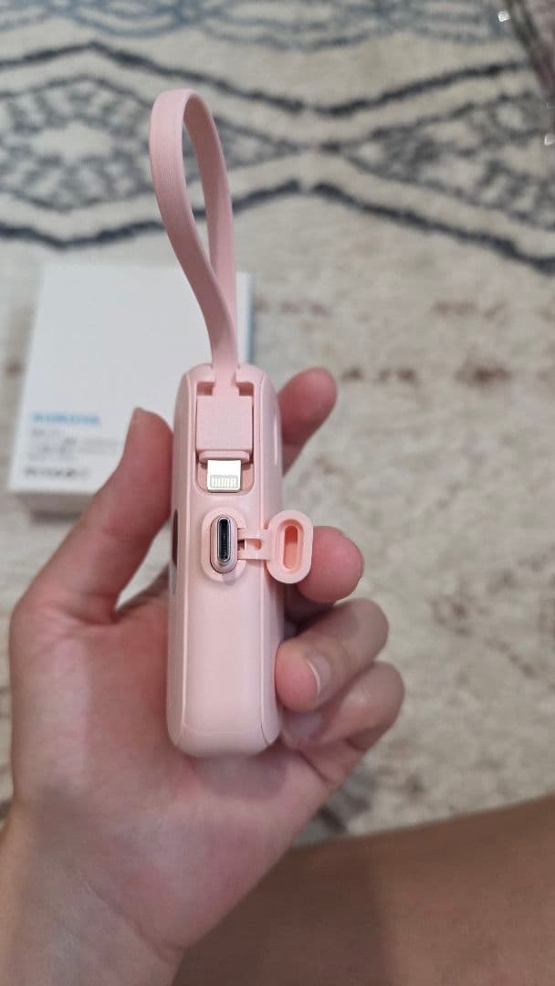 KUKUYA モバイルバッテリー D57 12000mAh ピンクの写真4枚目