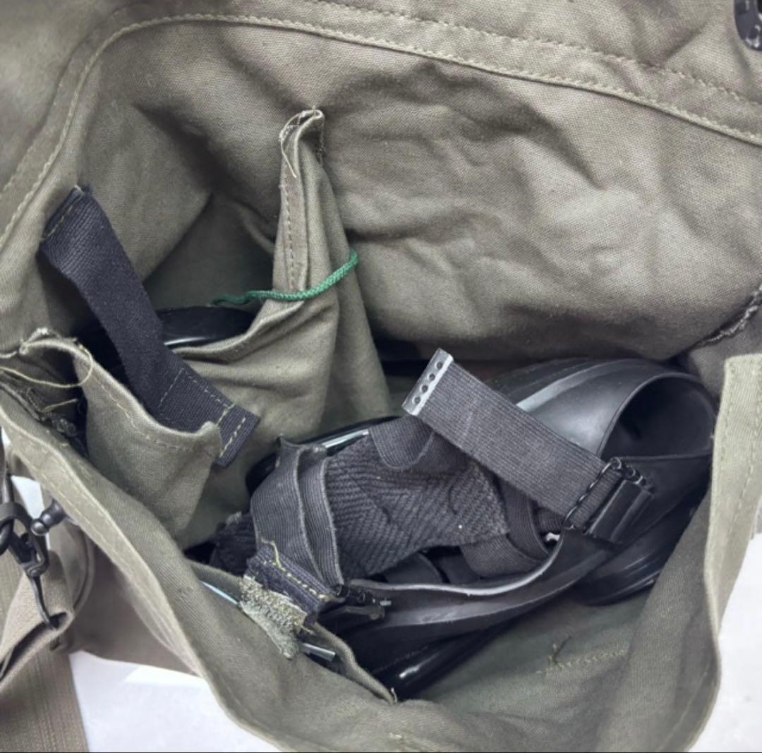 【実物】セルビア軍/旧ユーゴ軍 M2 ガスマスク フルセット ミリタリー 軍の写真9枚目