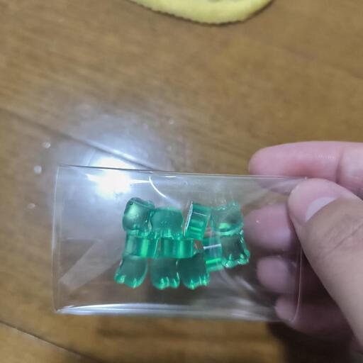 「30日削除」UVレジンで作ったクマパーツ