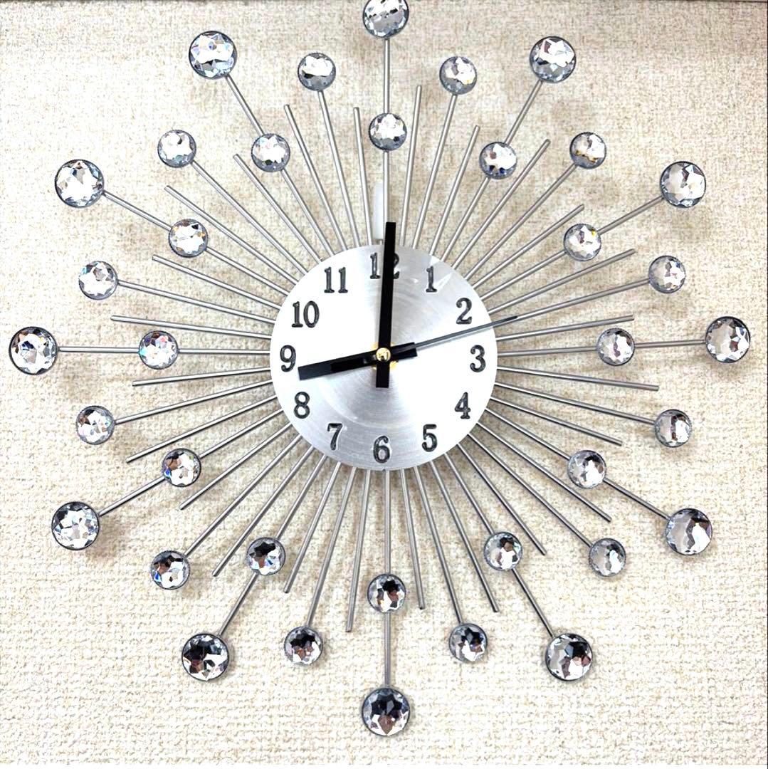 ♡美品‼️♡ 壁掛け時計　ビジュー　スワロの写真2枚目