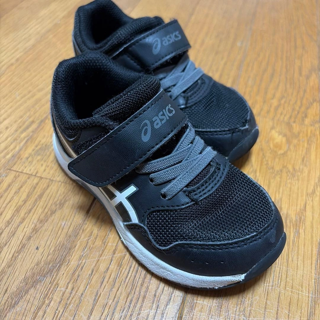 asics LAZERBEAM キッズスニーカー 黒 ベルクロ 16cmの写真2枚目