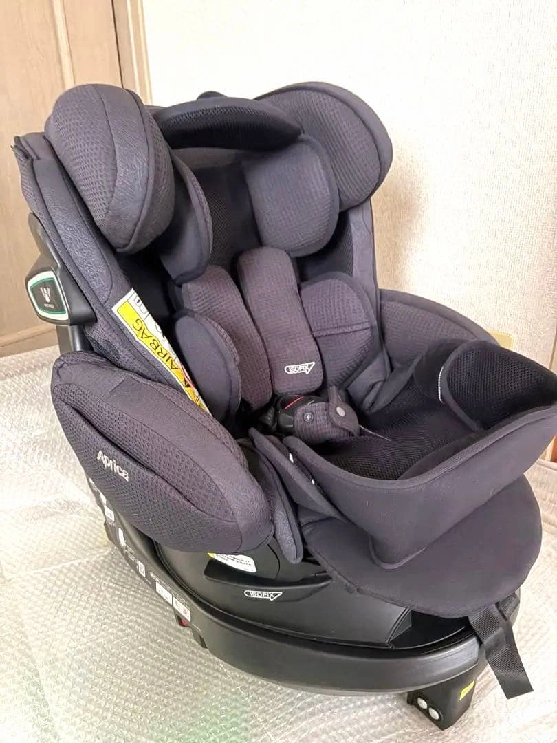 極美品❣️ Aprica 最上位 フラディアグロウ セーフティープラス プレミアムの写真4枚目