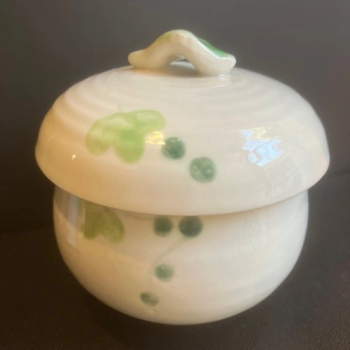 蓋付き湯呑み?小鉢?