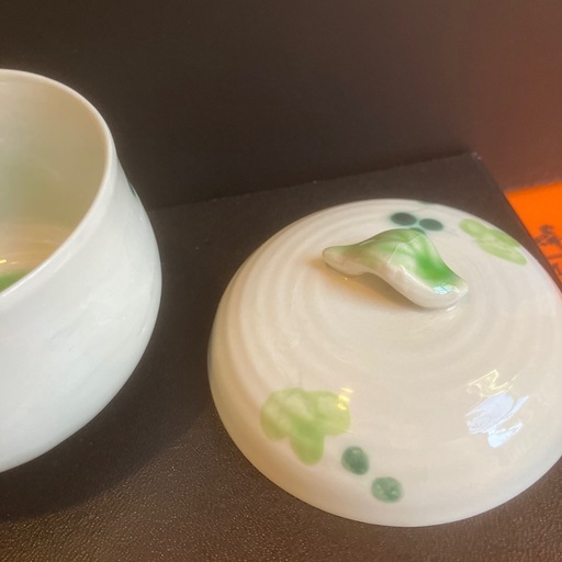 蓋付き湯呑み？小鉢？の写真3枚目