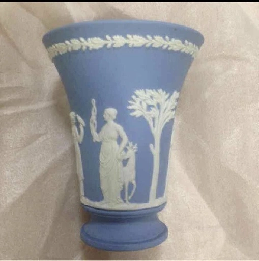 ウェッジウッド ジャスパー VASE BACCHUS