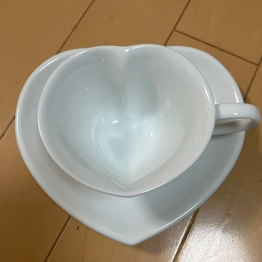 ハートのコーヒーカップ