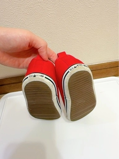 赤コンバース 靴 13.5cmの写真2枚目