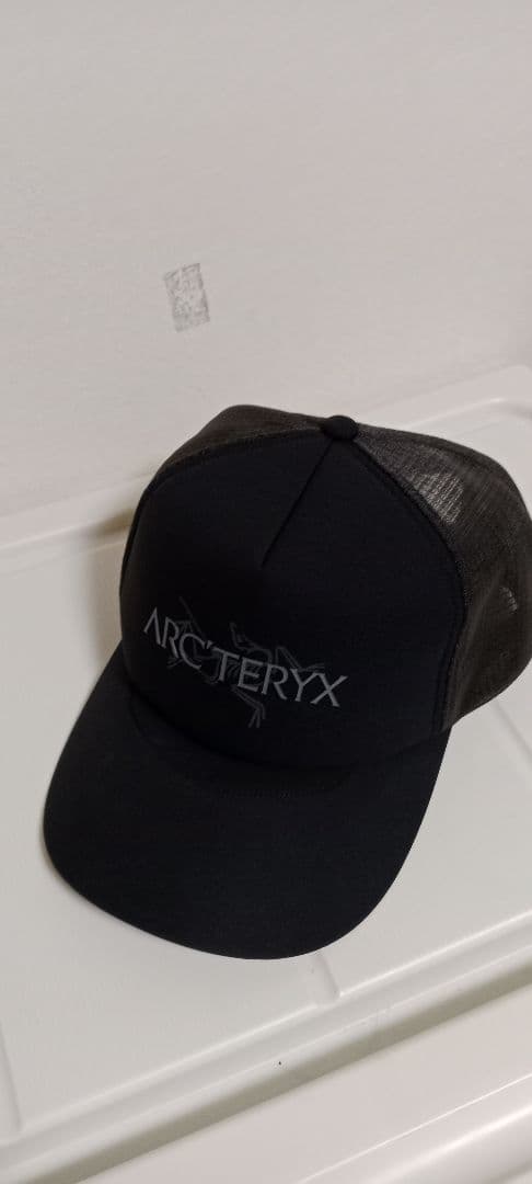 ARC'TERYX メッシュキャップ ブラック S/Mの写真2枚目