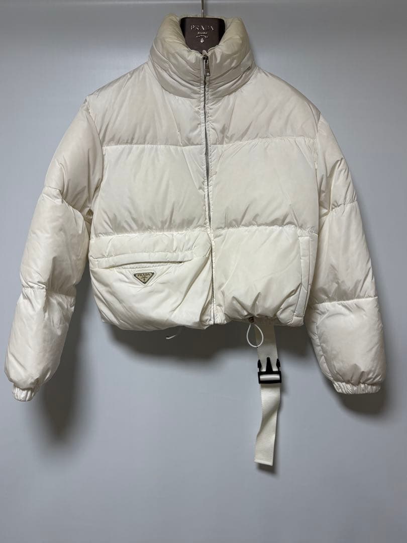 9月30日まで【極美品/直営店購入】プラダ 291809 希少限定クロップドダウン 36 白
