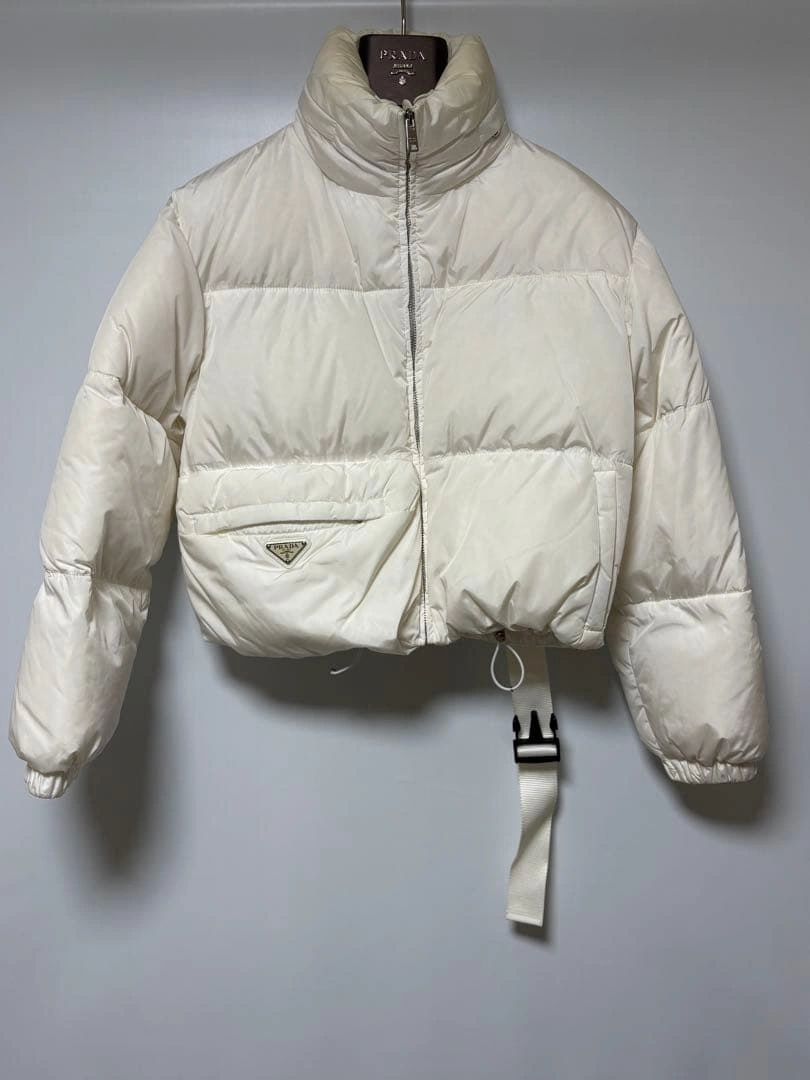 9月30日まで【極美品/直営店購入】プラダ 291809 希少限定クロップドダウン 36 白